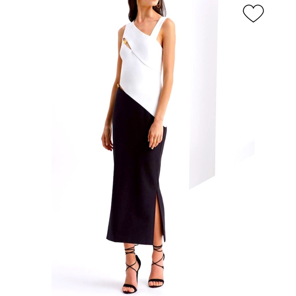 Finders Keepers Revolve Black & White Latrobe Front Slit Chic Dress NWT S*Spots*
